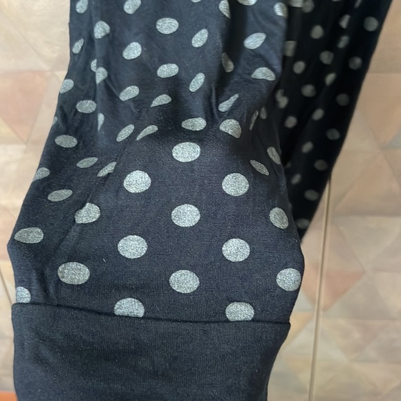 Polka dotted long Tshirt - Picture 4 of 6